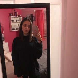 Meet your Posher, Alyssa